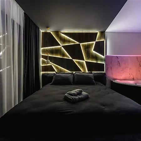 Apartment Dark Nest 1