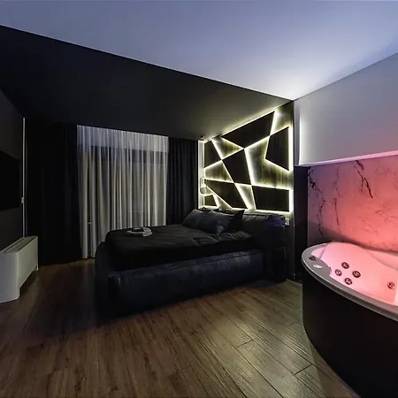 Apartment Dark Nest 1